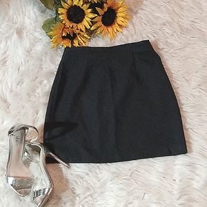 XOXO Skirt ✨